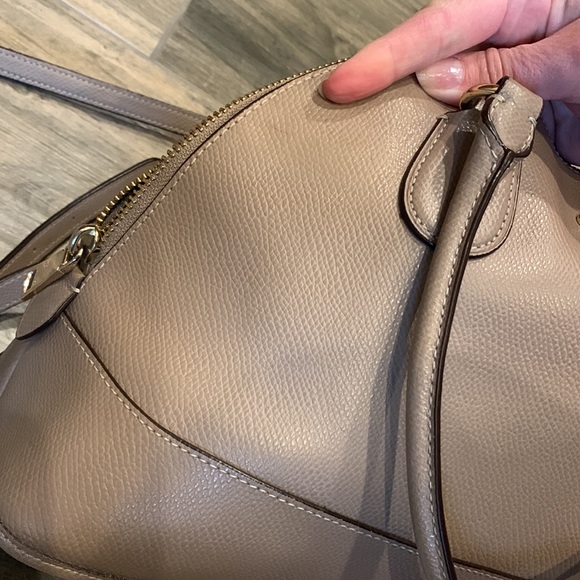 Coach Handbag - Picture 9 of 15